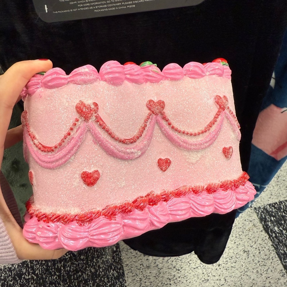Pink Heart-Shaped Decorative cake decor - Picture 3 of 3